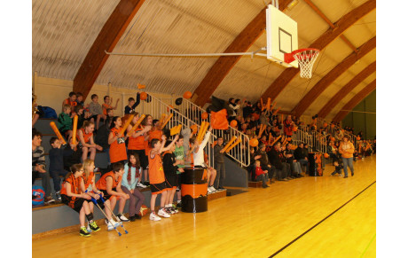 Seniors masc.-1 : Les nuitons ont battu les chagnotins, applaudis par leur public