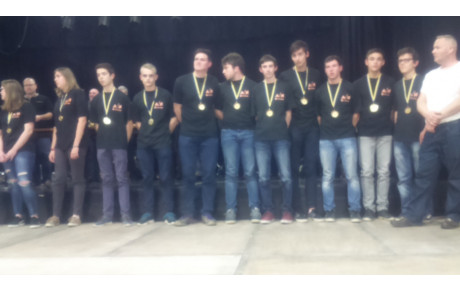 REMISE DES RECOMPENSES DE L'OMS