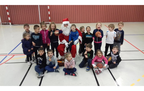 LE PERE NOEL A L'ALN BASKET